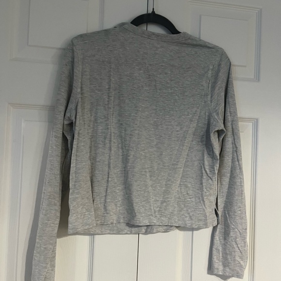 Lululemon grey classic fit cotton Long Sleeve Top 8 - Picture 3 of 4